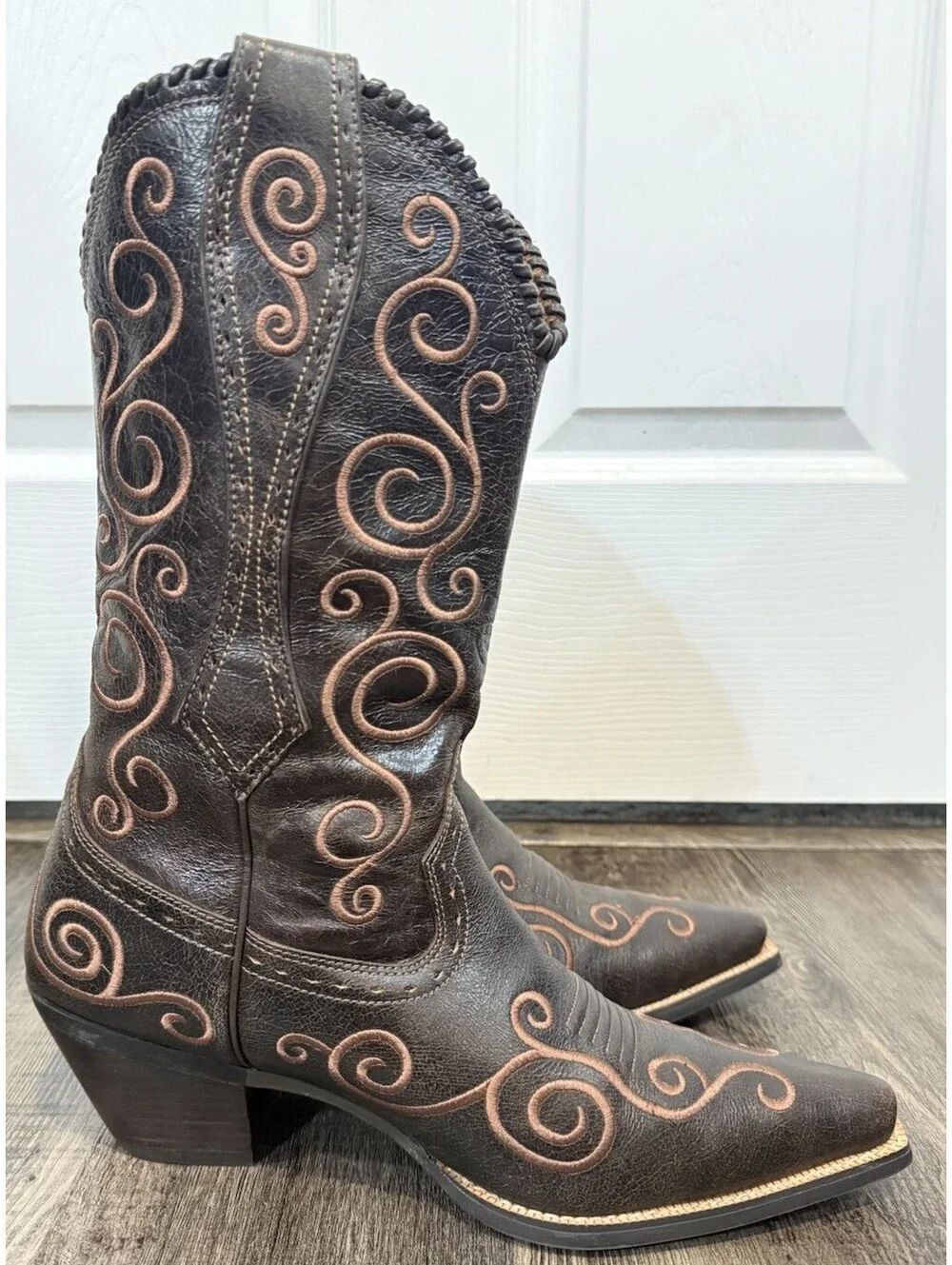 Ariat Cowgirl Boots Brown Embroidery Western Snip Toe Whipstitch Women Sz 11B